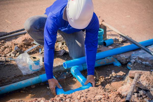 Water-Pipe-Clyde-Hill-WA