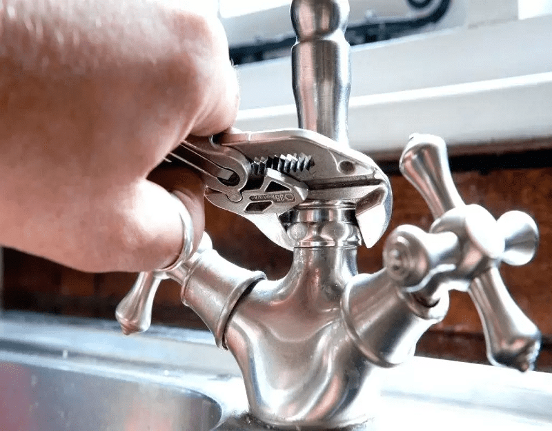 Bonney-Lake-Faucet-Repair
