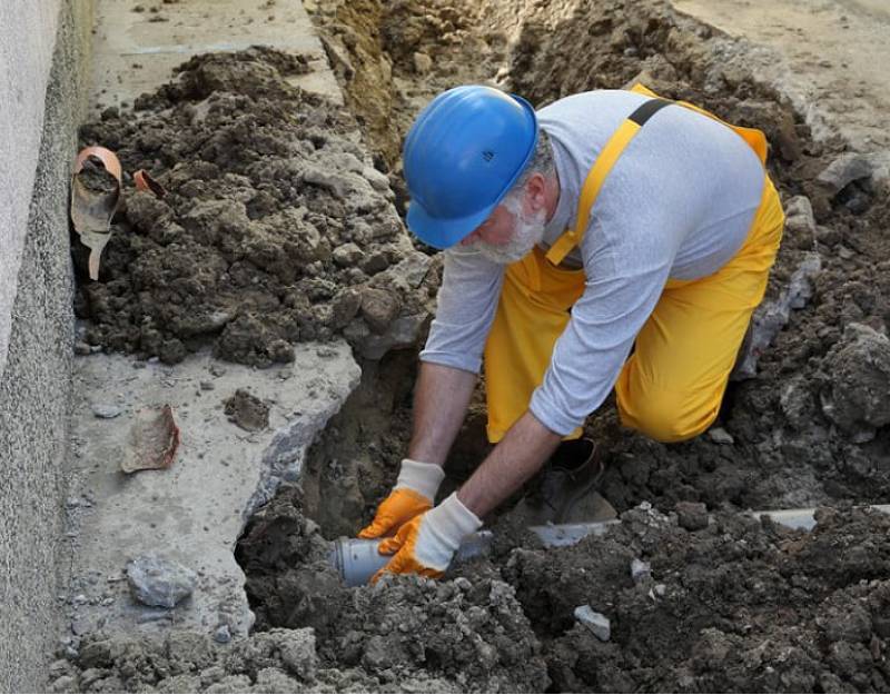 Snoqualmie-Fixing-Broken-Water-Lines