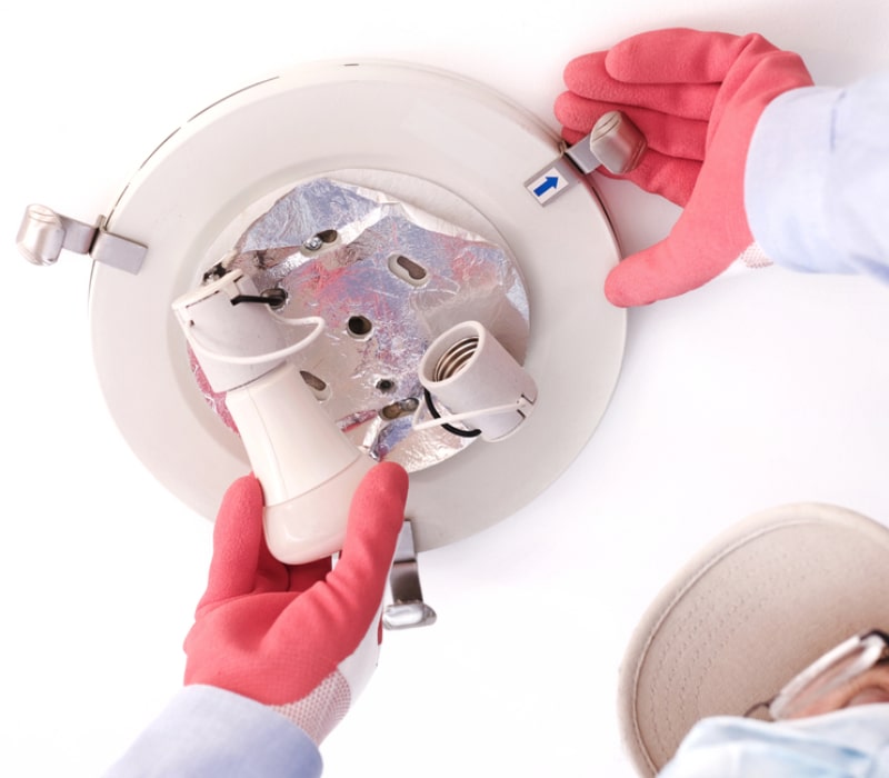 Auburn-House-Light-Repair