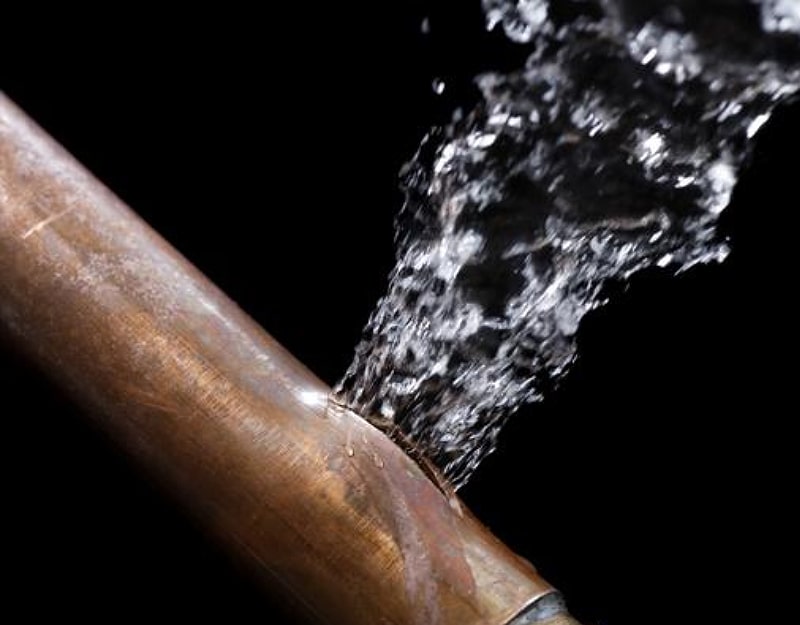 Carbonado-Septic-Burst-Pipes
